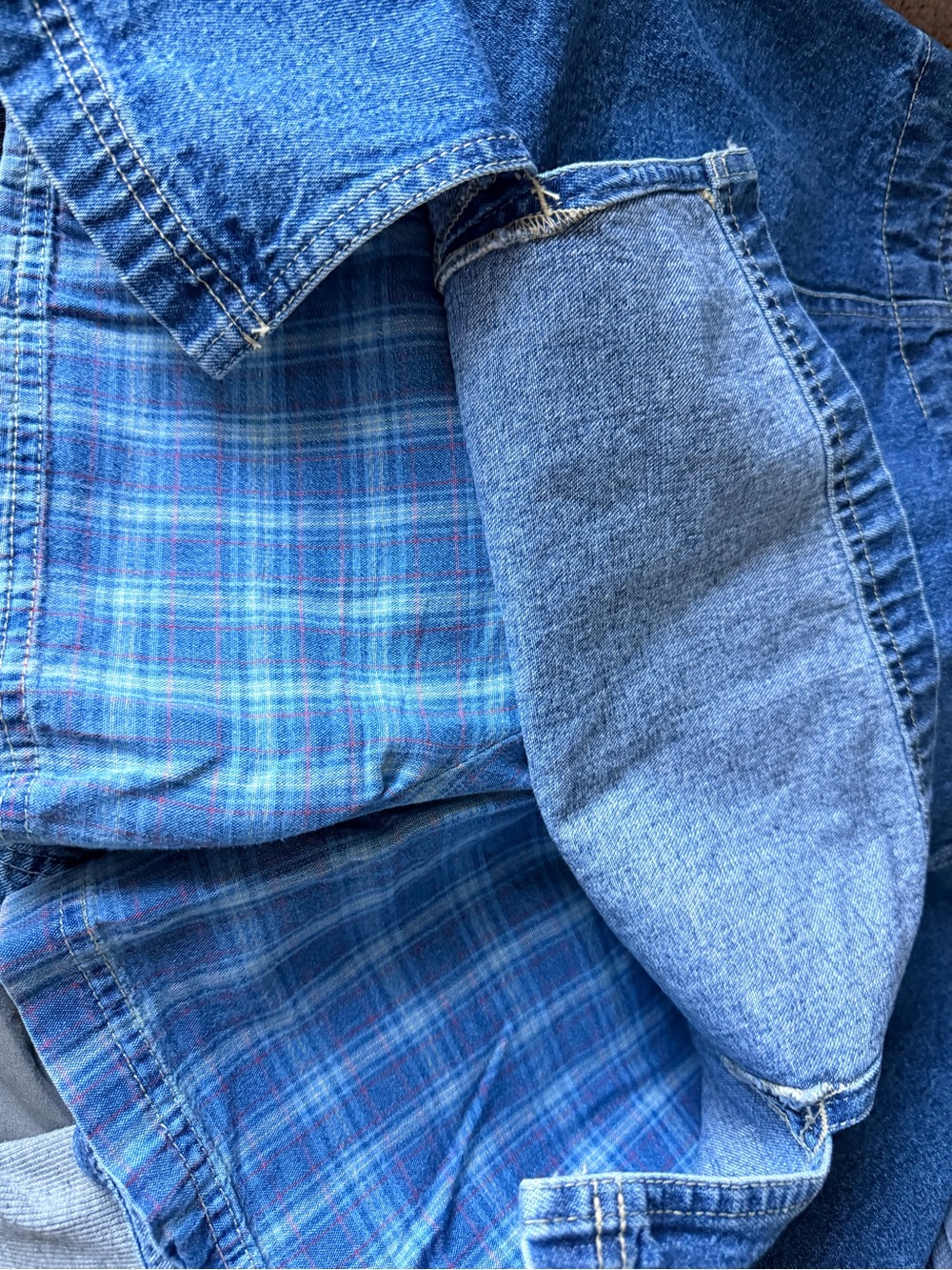 Dress Barn Blue Denim Mini Skirt with Blue Plaid Lining Detail .
